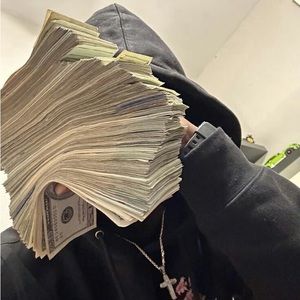 Meet your Posher, Taxed